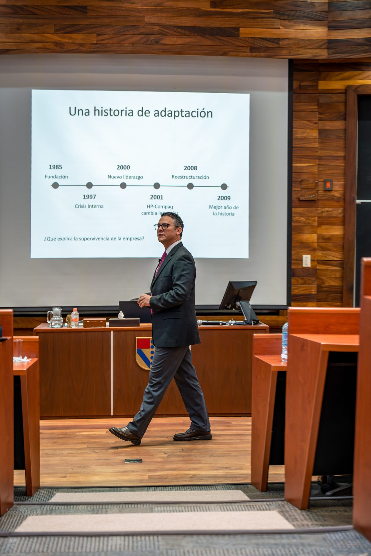 Ponente durante una sesión de caso en el IPADE Business School